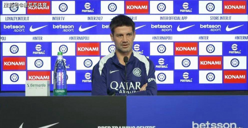 国米压力持续！2-2那不勒斯遇强则弱，接下来咋打阿森纳多特